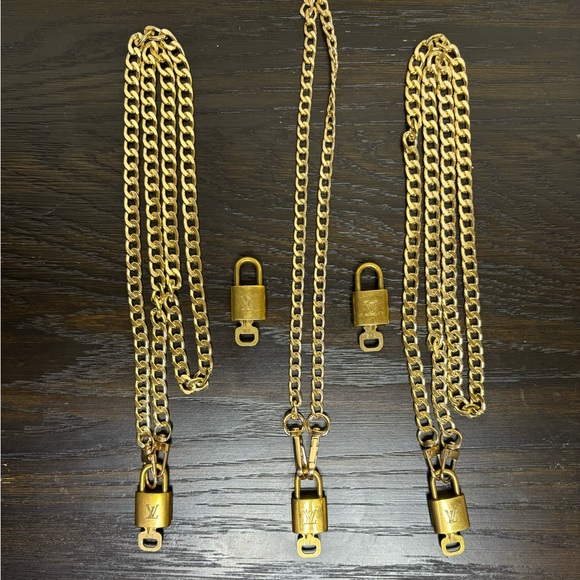 Louis Vuitton Gold lock & key with unbranded Necklace/ bag strap,  EACH - Picture 2 of 3